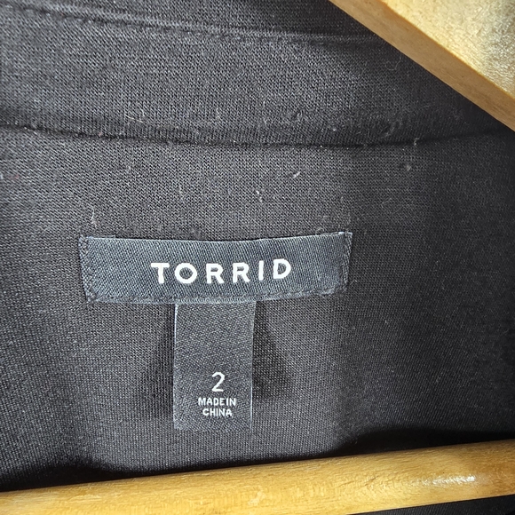 Torrid Black Women's Plus Blazer Size 2X Pockets - Picture 3 of 7